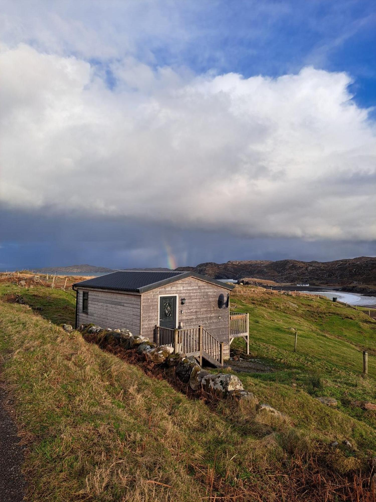 Sea View Cabin Clashnessie Exterior photo